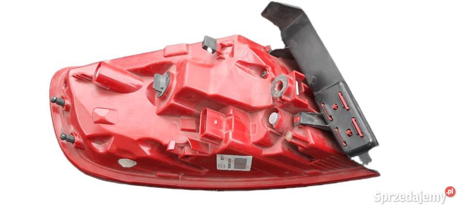 AUDI A4 B8 LIFT KOMBI AVANT LAMPA TYŁ TYLNA osobowe Iłownica sprzedam