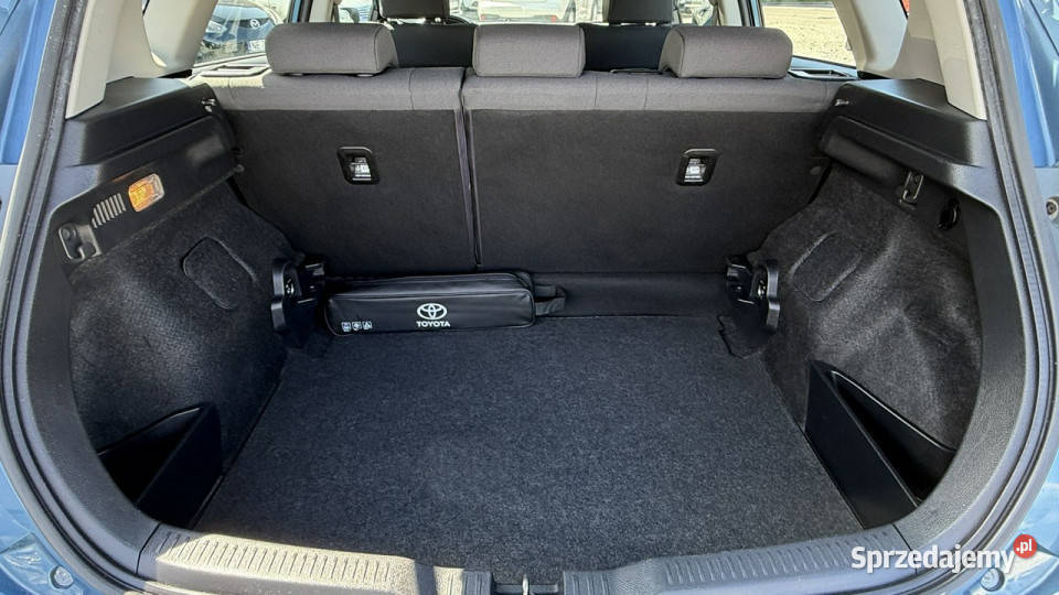 Toyota Auris Benzyna Zarejestrowany Ubezpieczony Hatchback warmińsko-mazurskie Elbląg