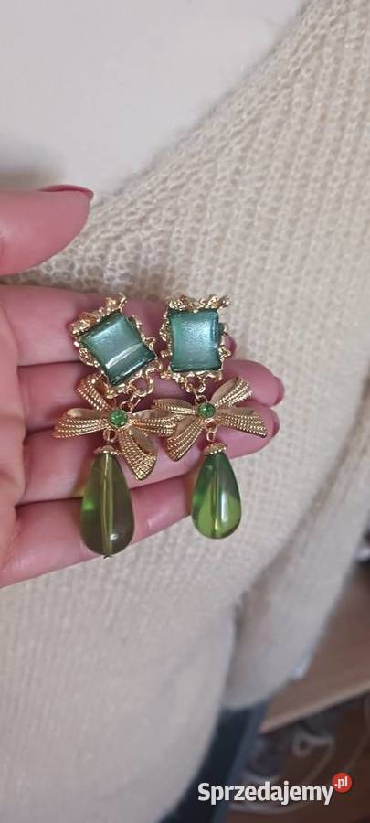 Klipsy zielone Ostrowąs sprzedam