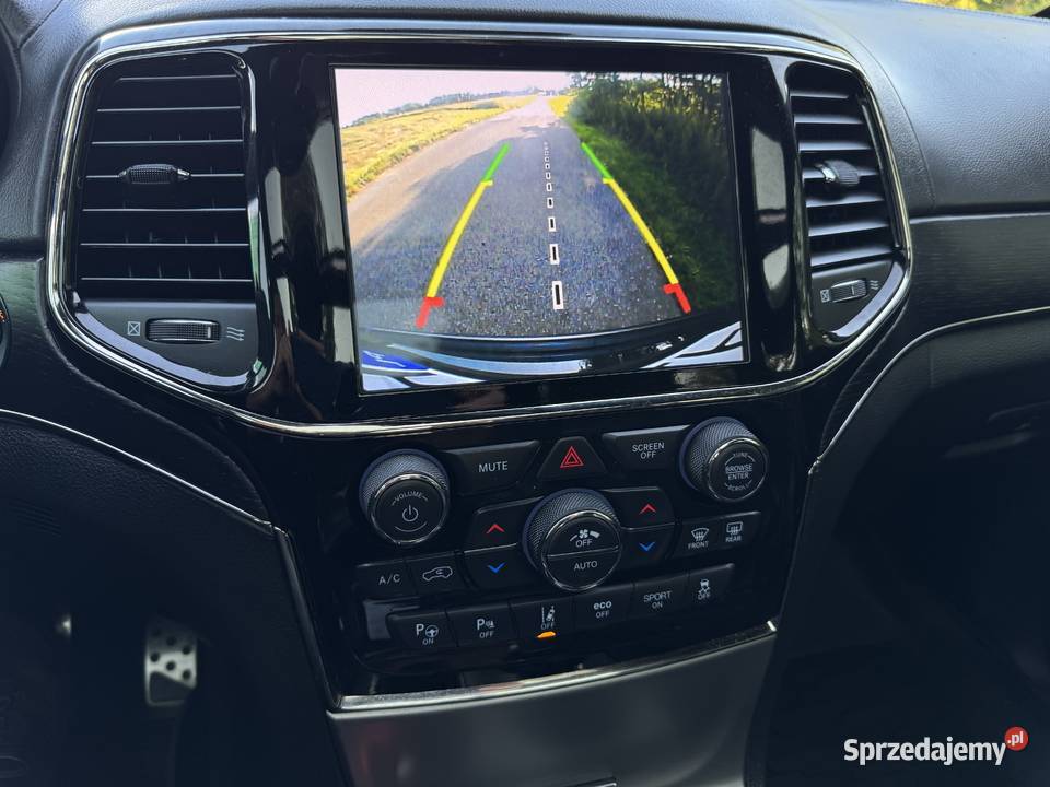 57Hemi352 Trailhawk Gwarancja LPG Navi Skóra LED podkarpackie Sanok sprzedam