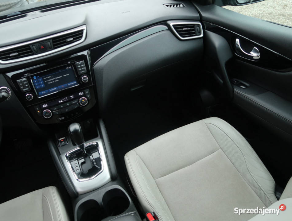 Nissan Qashqai 12 DIGT nieuszkodzony Piaseczno sprzedam