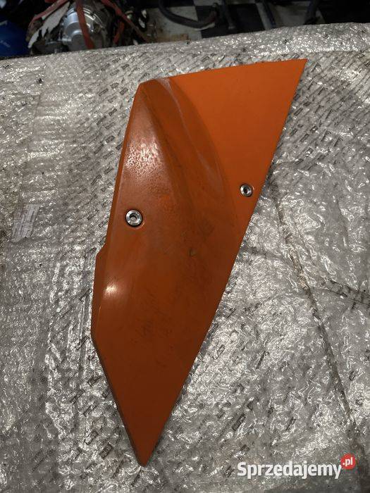 G733 KTM 690 DUKE SM Bok Osłona Owiewka Lewa Poznań