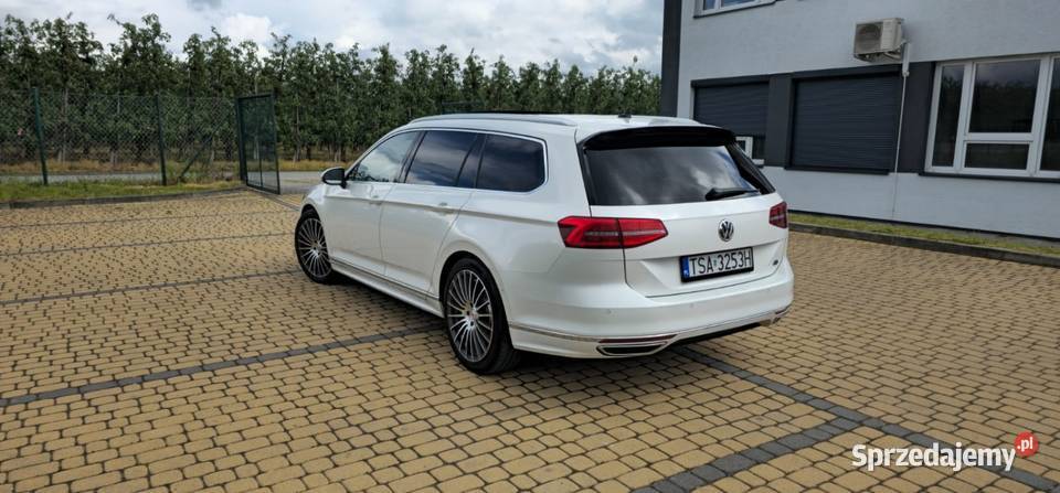 VW PASSAT B8 20 TSI 220 RLINE DSG szyberdach Sandomierz