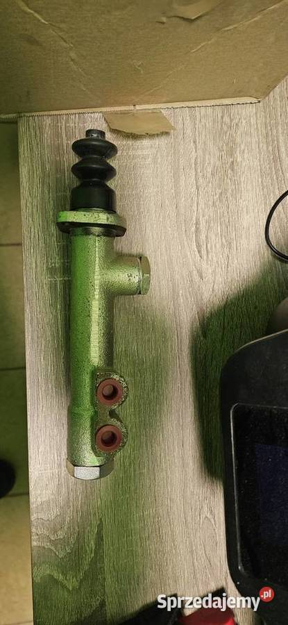 Nowa pompka hamulcowa z wyrównywaczem ursus c360 Układ hamulcowy sprzedam