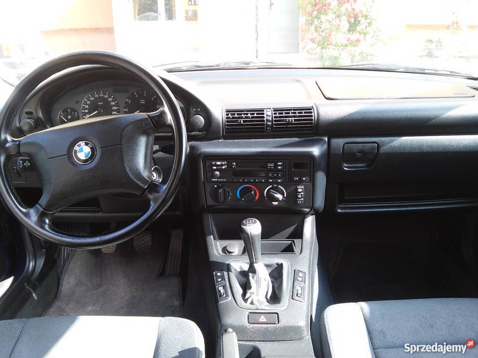 BMW E36 316i 19 benzyna Exclusiv Edition wspomaganie kierownicy dolnośląskie