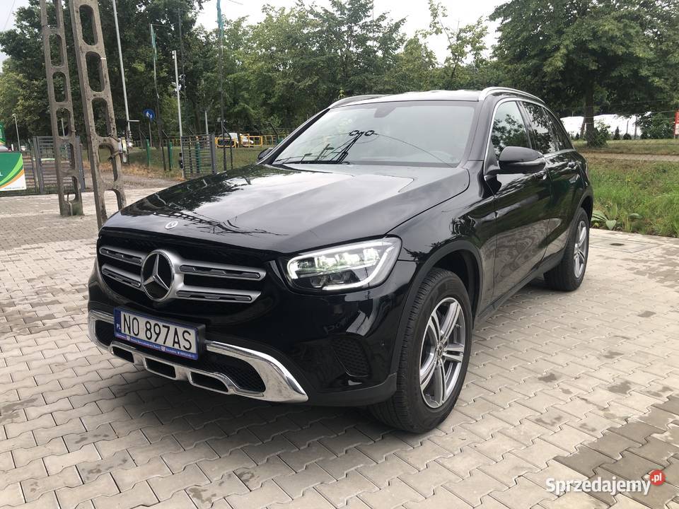 MercedesBenz GLC MercedesBenz GLC 300 4Matic Rok produkcji 2021 Olsztyn