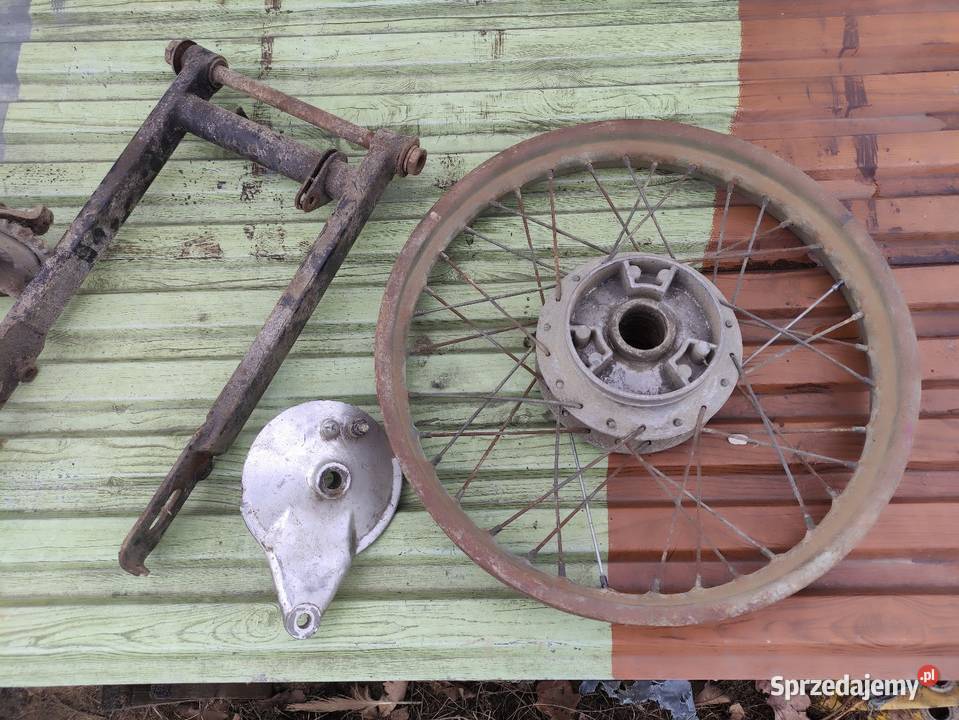 Sprzedam części WSK 175 Pacanów