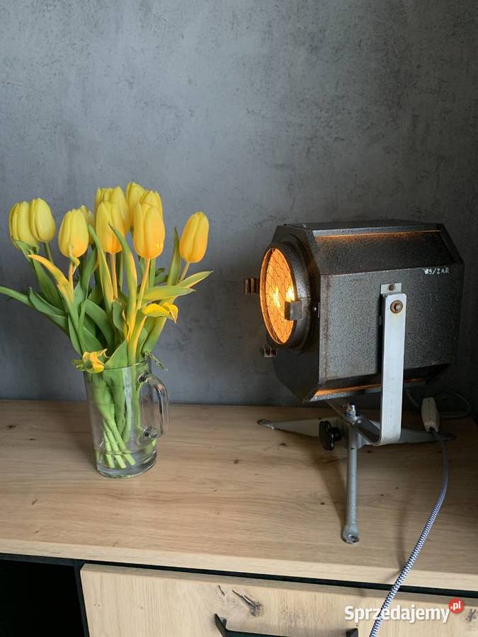 Lampa teatralna PRL loft