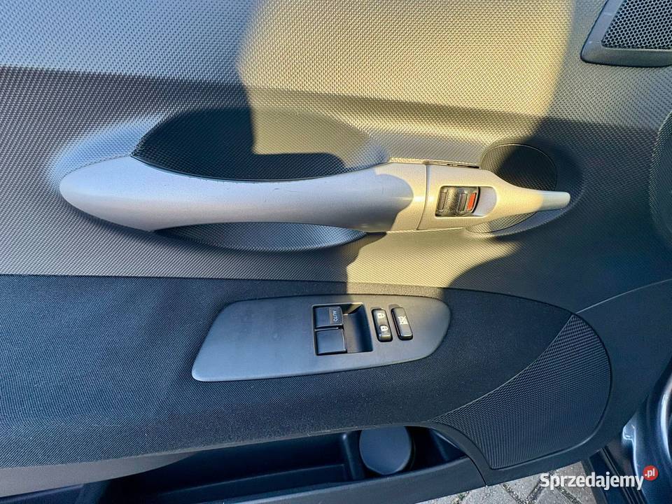 Toyota Auris 16 benzyna Automat Klima super stan pomorskie