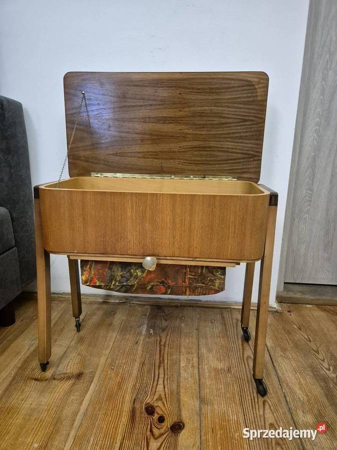 Vintage mobilna szafka niciak 1960 lubelskie Charlejów
