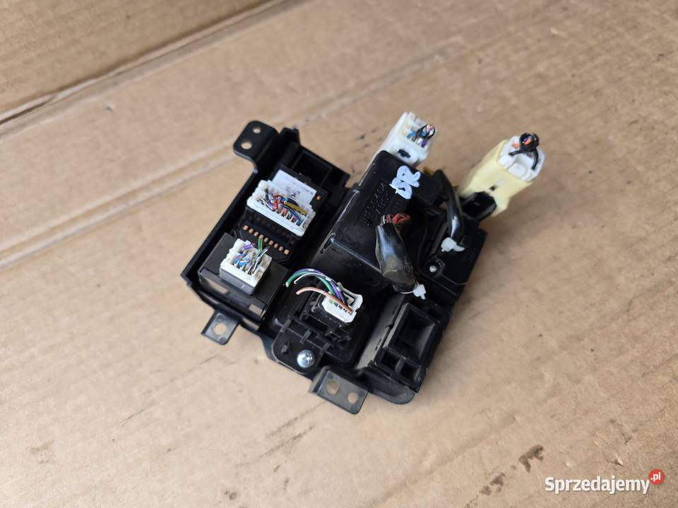 Subaru Outback IV BR włącznik hamulca ręcznego osobowe Panele sterowania, przełączniki