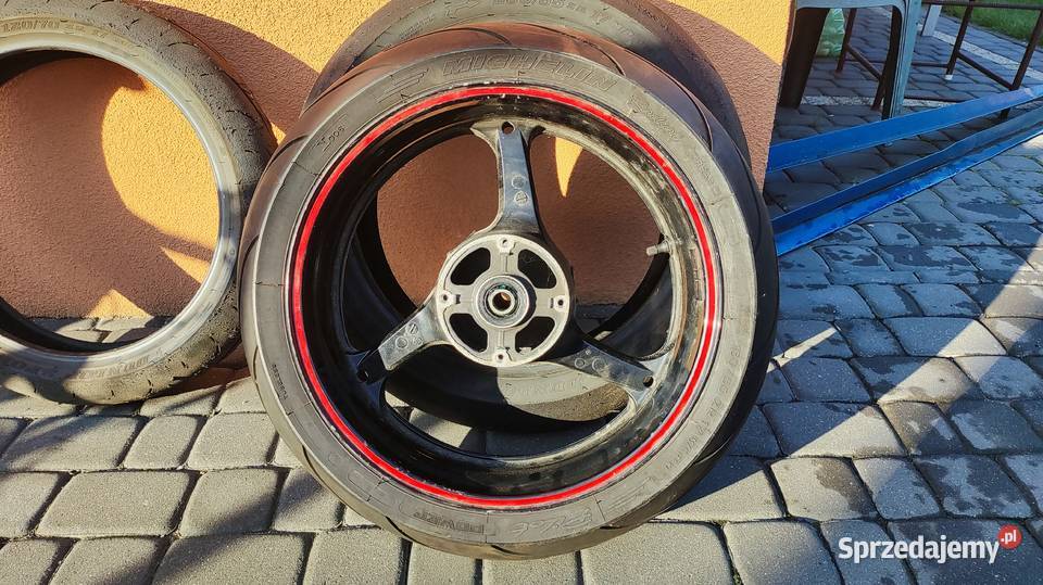 Felga tyl Honda CBR1000 opony Reda