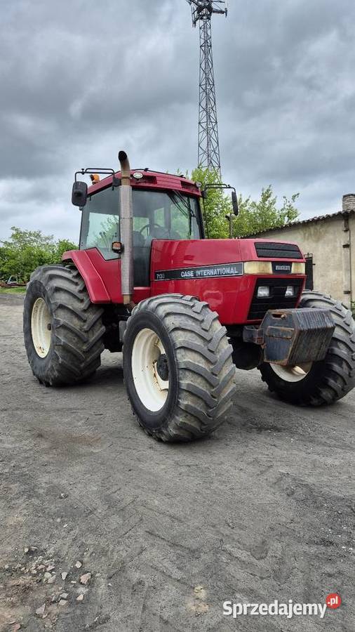 Case magnum 7130 Mroczno