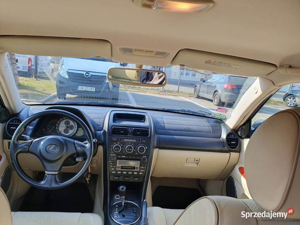 LEXUS is 300 sportCross Stara Gadka sprzedam