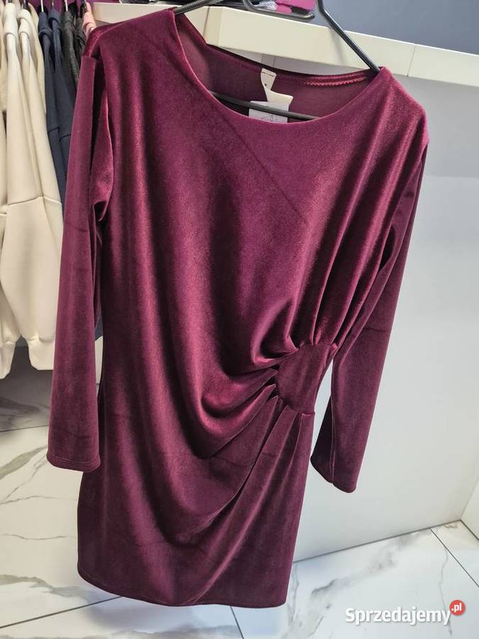 Bordowa sukienka Łomża