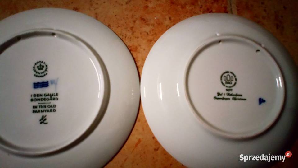 Talerze na ścianękobaltowe Porcelana i szkło Olsztyn
