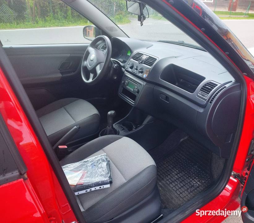 Ładna nie zgnita Skoda Fabia 12 benzyna 2012 czujnik parkowania Samochody osobowe podkarpackie Domaradz