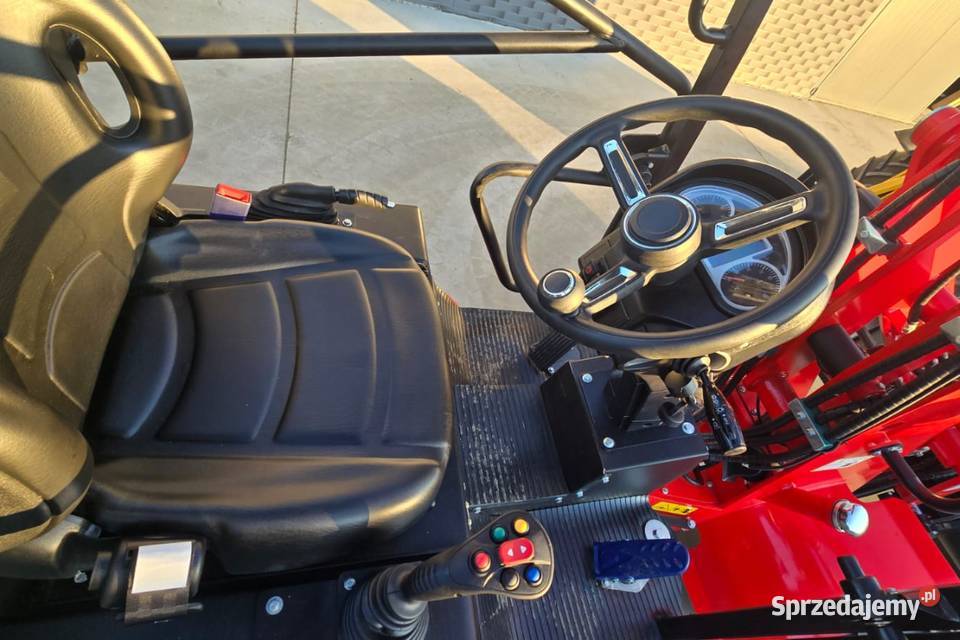 NOWOŚĆ Ładowarka kołowa HERACLES LGE06 KUBOTA 25 Dunkowa