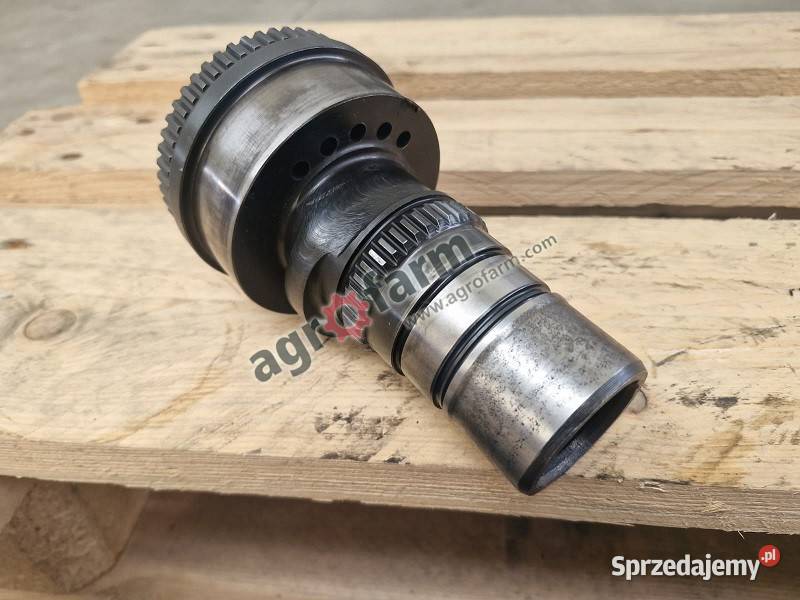 Wałek John Deere 6300 6510 7320 7420 Byków
