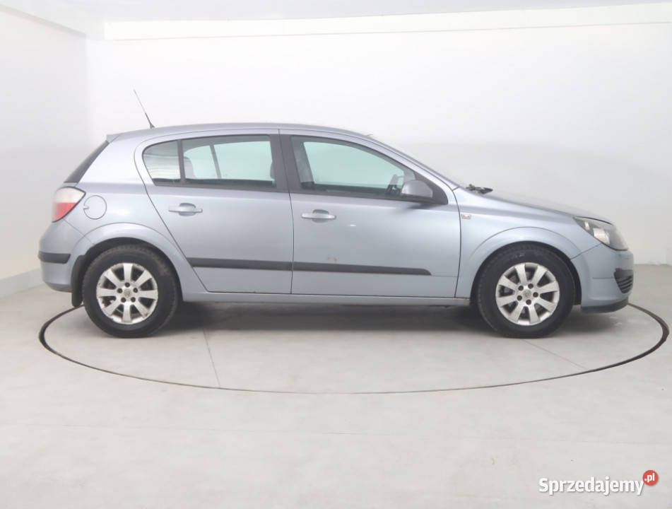 Opel Astra 17 CDTI 74KM Bielany Wrocławskie
