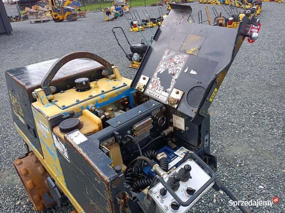 WALEC DROGOWY BOMAG BMP 851 722 dynapac Trzebnica