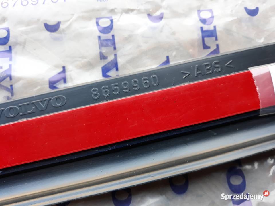 VOLVO V70 XC70 LISTWA NAKŁADKA PROGOWA PRZEDNIA Międzychód