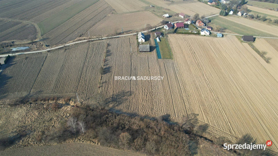 Grunt Szczurowa 2579m2 woda