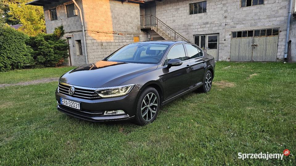 Volkswagen Passat B8 20 VW TDI 150 2018 wspomaganie kierownicy Passat Bełchatów