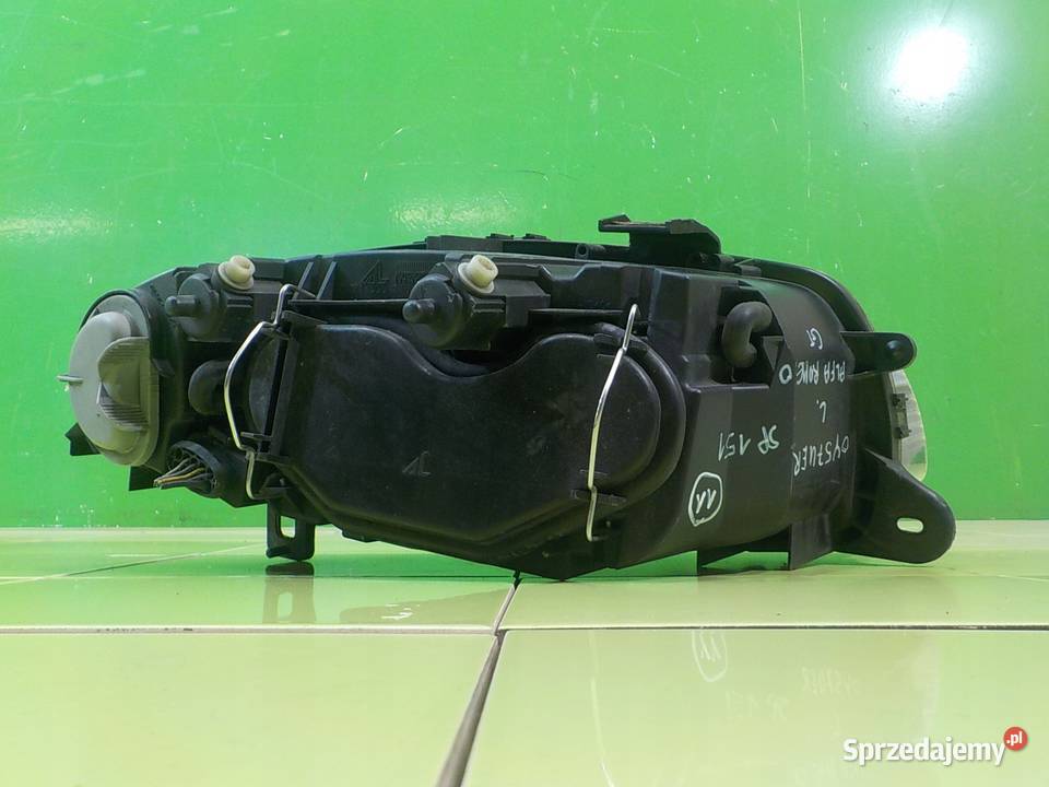 ALFA ROMEO GT 20 JTS 07r 2D lampa lewa przod