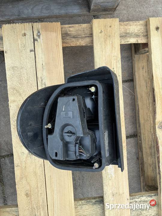 Lampa tylna prawa Volkswagen Sharan Czerniejewo