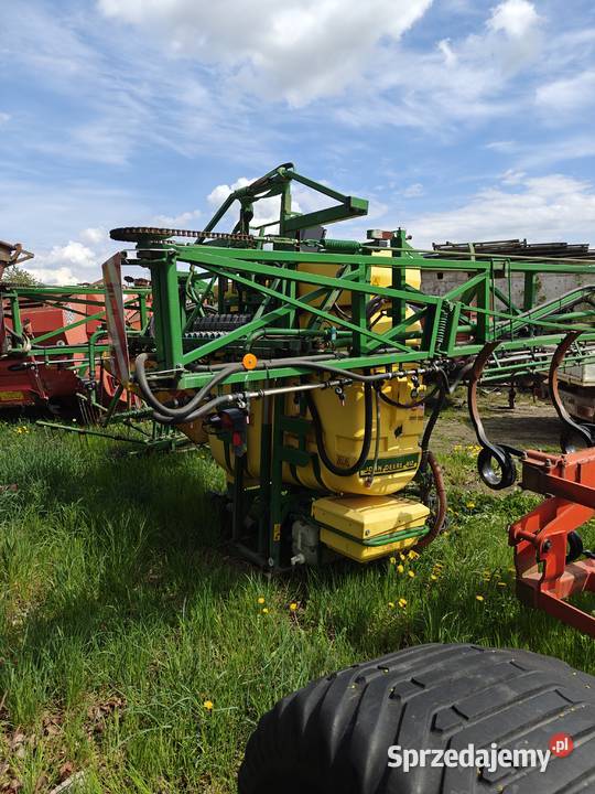Opryskiwacz John Deere 412 uszkodzony Chmielno