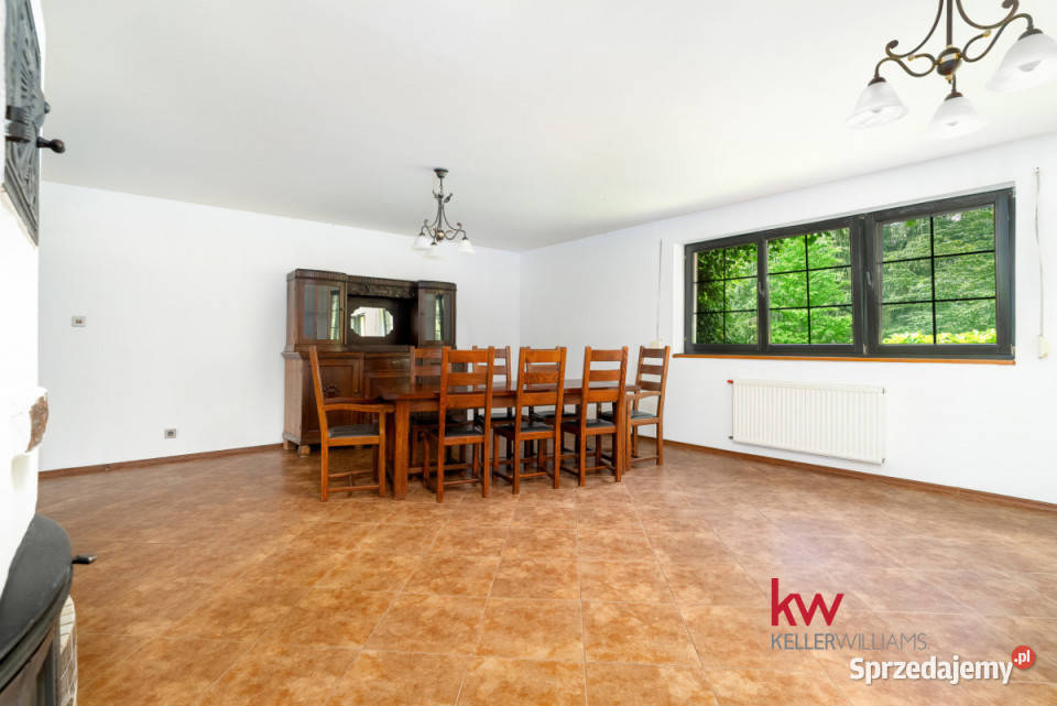 sprzedaży domu wolnostojącego 310m2 Chyby wolnostojący wielkopolskie
