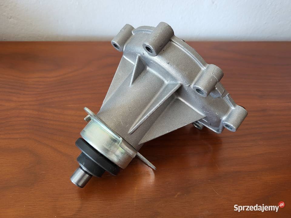 Mercedes 124 201 190 Pompa wody OM601 Gdańsk