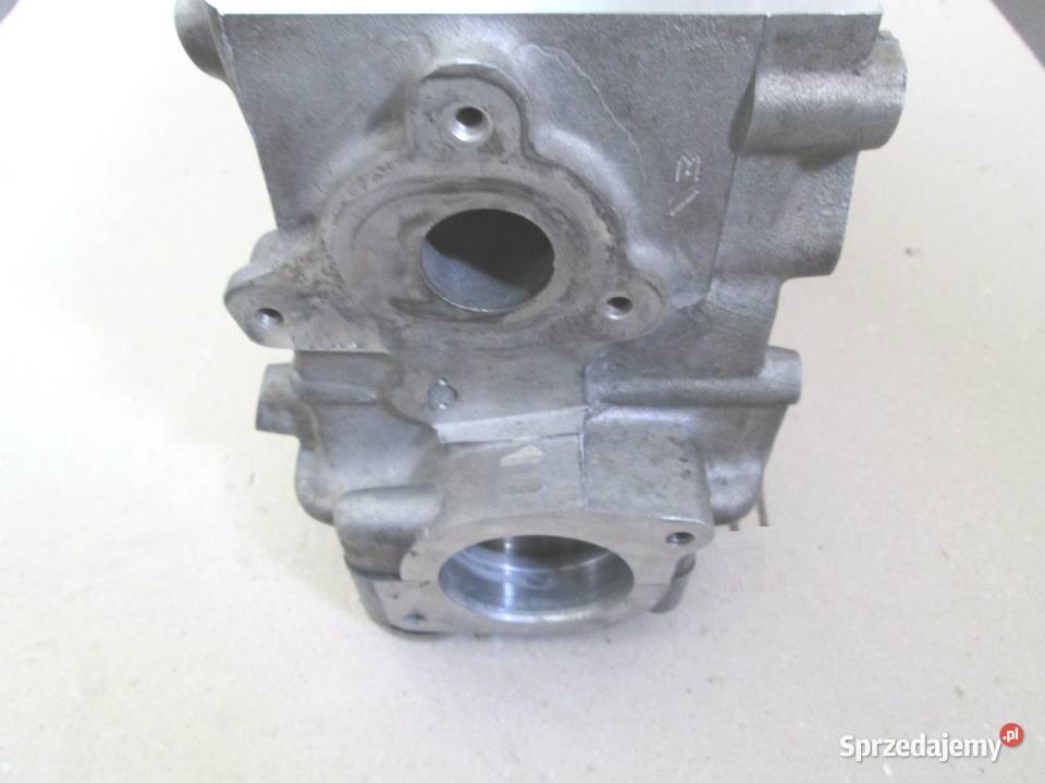 GŁOWICA VW Audi Seat Skoda 16 benz 8V 030103374H Brzostek