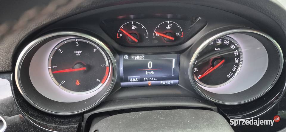 Opel Astra 2016r 16 diesel bogate wyposażenie do lubelskie Ludwin-Kolonia sprzedam