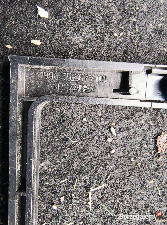 Ramka panelu klimatyzacji 99655267700 Porsche Kakonin