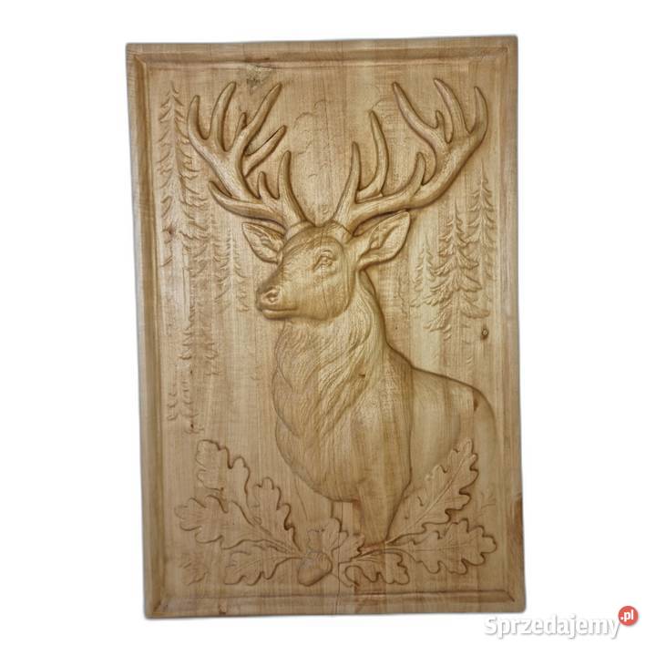 Drewniana płaskorzeźba Jeleń dekoracja ścienna z Malechowo