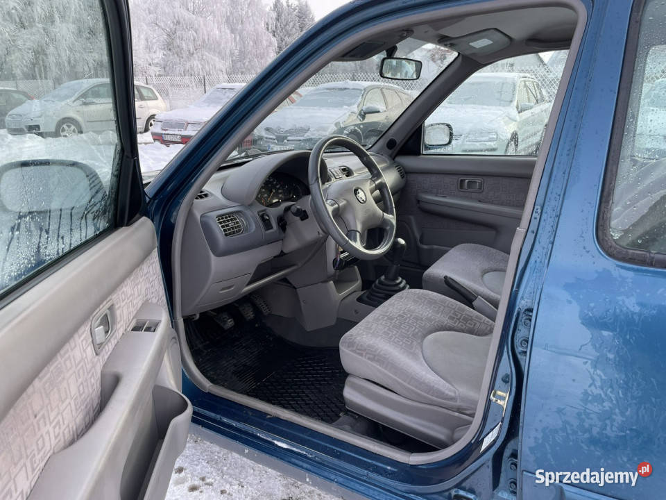 Nissan Micra 10 Benzyna 2001r Z Sprawną
