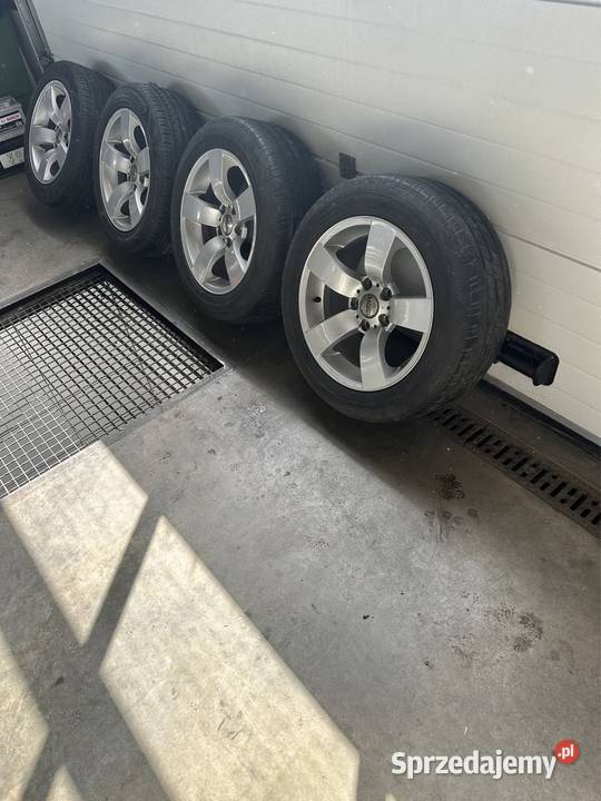 Alufelgi 17 z BMW E60 pasują idealnie do busa Brodnica