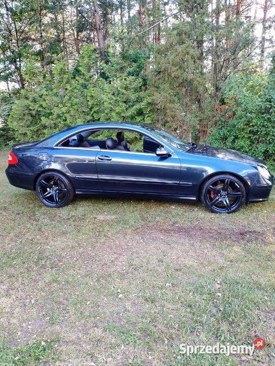 Mercedes Benz clk320