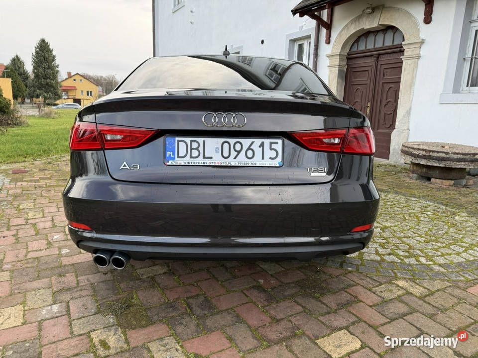Audi A3 Limousine 14TFSI na pasku Ultra 134 z DE isofix A3 Ocice