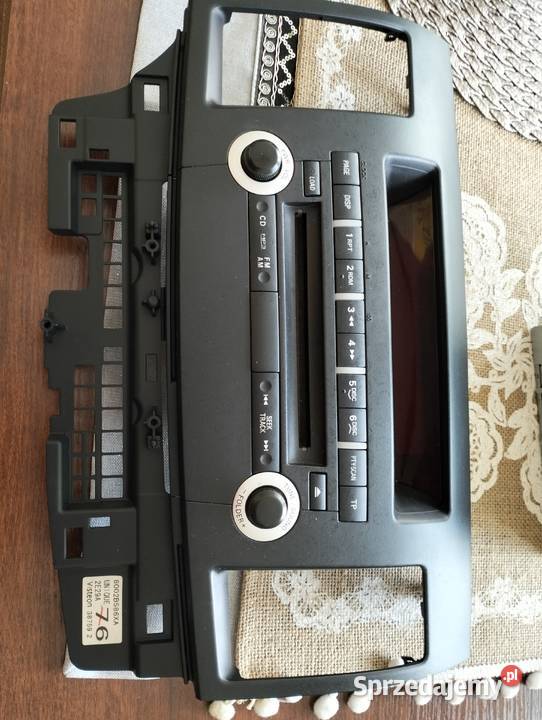 W pełni sprawne radio z panelem Mitsubishi Elektronika Gniezno
