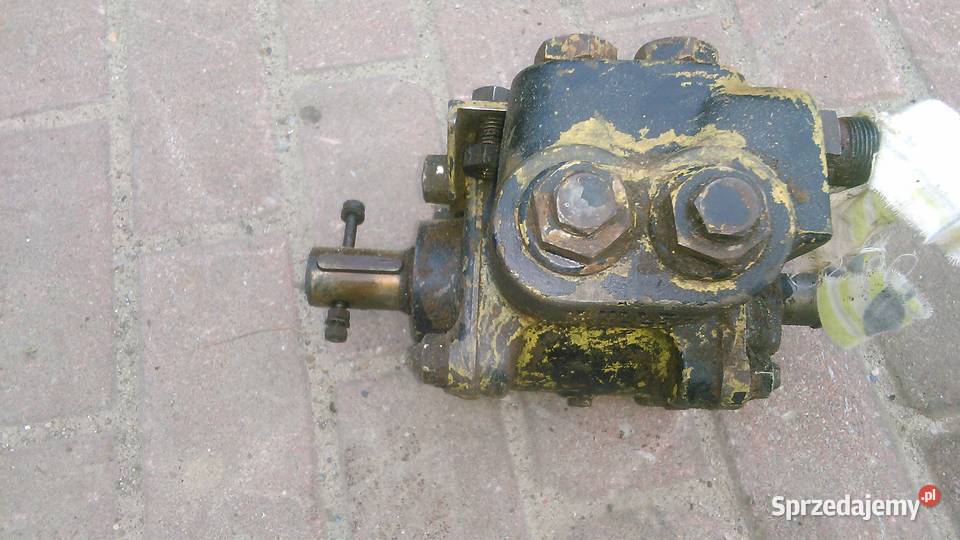 Pompa hydraulicznana WOM Części zamienne Pniówek