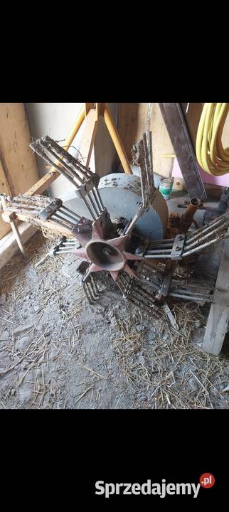 Kopaczka do ziemniaków na wałek wom