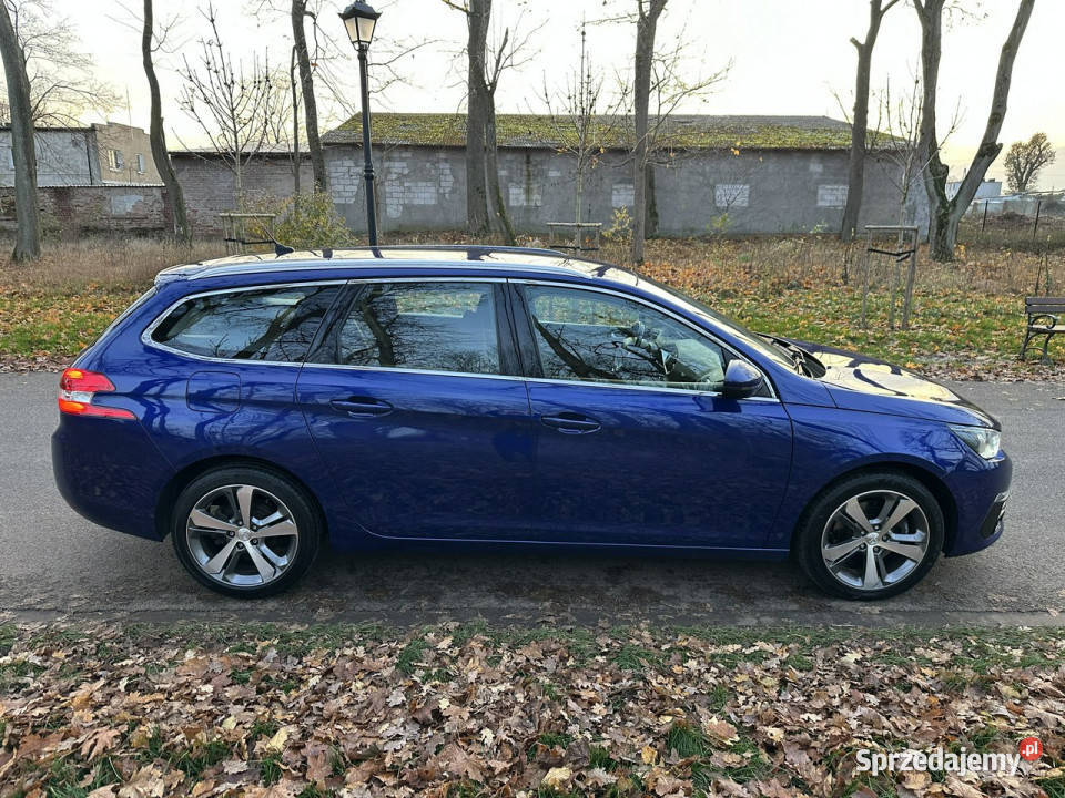 Peugeot 308 SW T9 Lift 20 HDi 150 Automat Navi czujnik zmierzchu Józefkowo