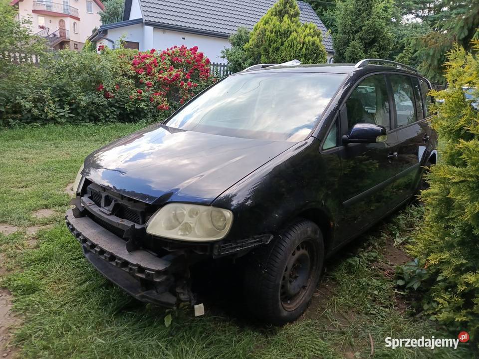 Volkswagen Touran 19tdi 6biegow 2003r uszkodzony Chęciny