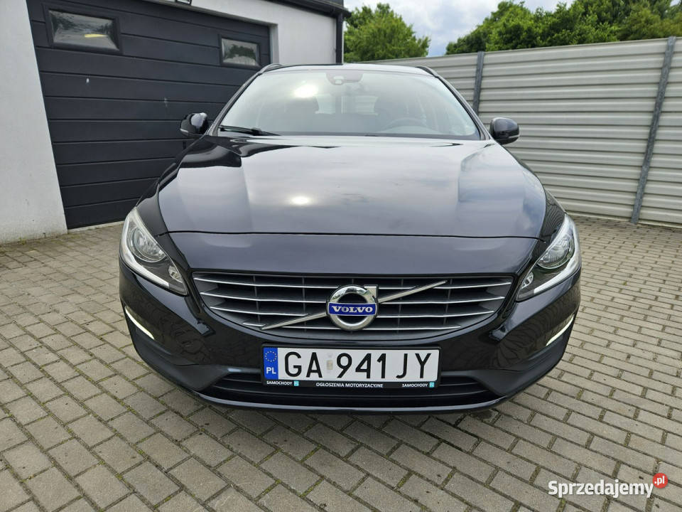 Volvo V60 D2 16 115 manual BEZWYPADEK zadbany komputer pokładowy Gdynia sprzedam
