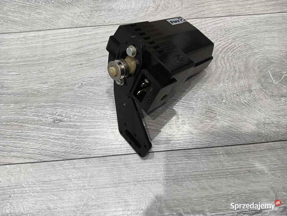 Silnik Tur 2 80W maszyna do szycia łucznik 466