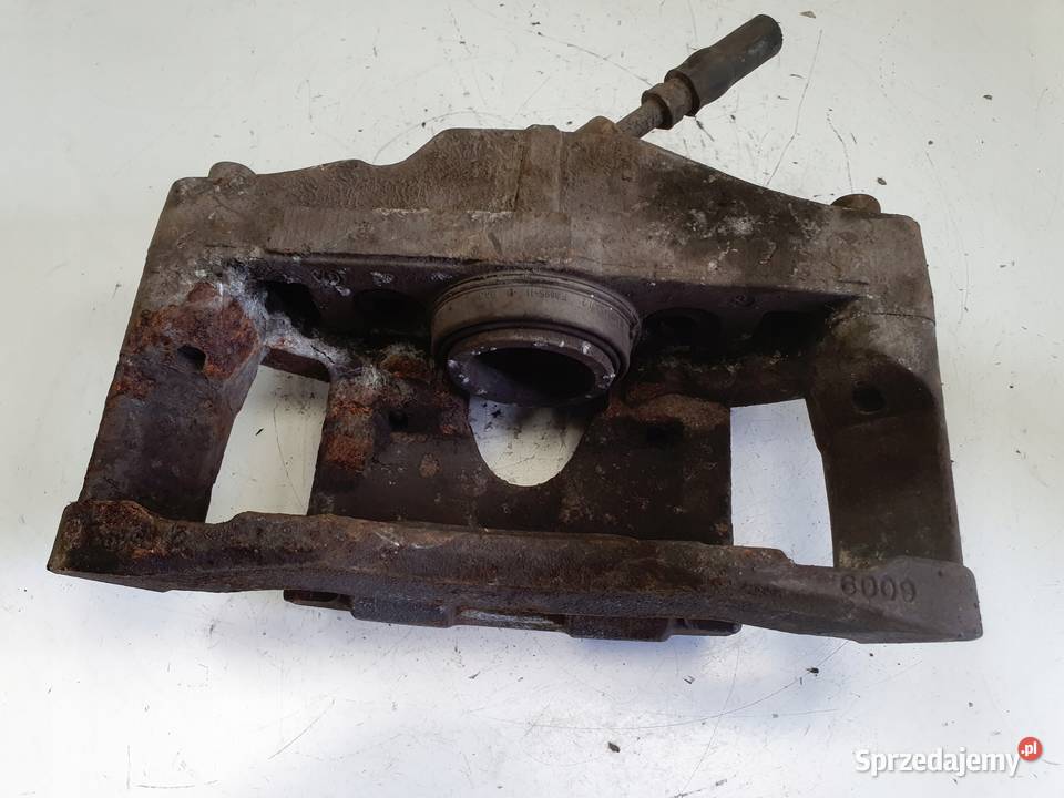 Volvo V40 II PRZEDNI ZACISK HAMULCOWY prawy lubelskie Chełm