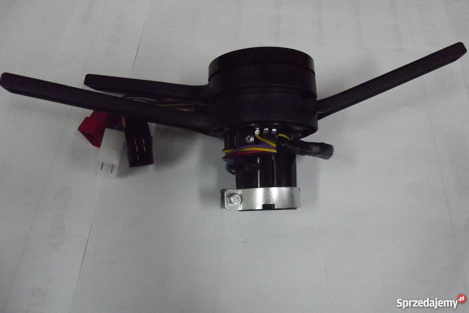 Przełącznik wielofunkcyjny kierunkowskazów URSUS Parczew